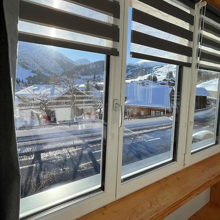 Mountain Lodge Седрун Екстер'єр фото